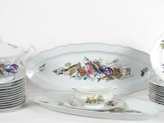 Vente aux enchères HAVILAND à Limoges. Partie de servce de table en porcelaine modèle "Ca