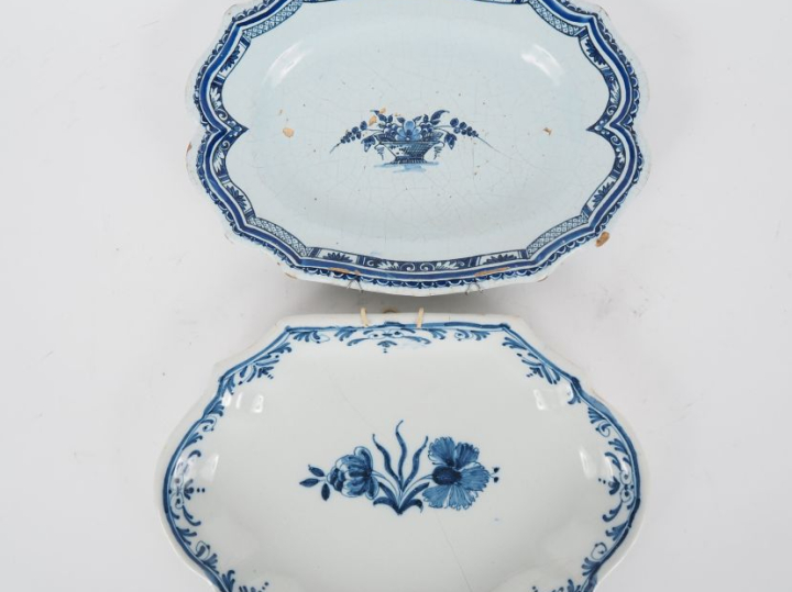 6 différents plats en faience XVIIIème et XIXème à décor polychrome. (
