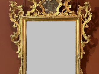 Vente aux enchères Glace Napoléon III de style Louis XIV en bois et stuc doré, à décor aj