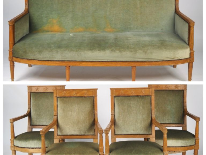 Mobilier de salon Directoire en bois mouluré et sculpté à décor d'étoi