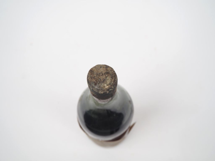 1 BOUTEILLE COGNAC GRANDE FINE CHAMPAGNE T. HINE   C° - 1878 - NIVEAU 