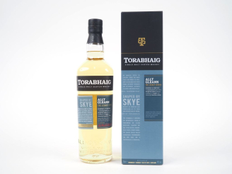 Vente aux enchères 1 BOUTEILLE WHISKY TORABHAIG ALLT GLEANN THE LEGACY SERIES NEIL MAC LE