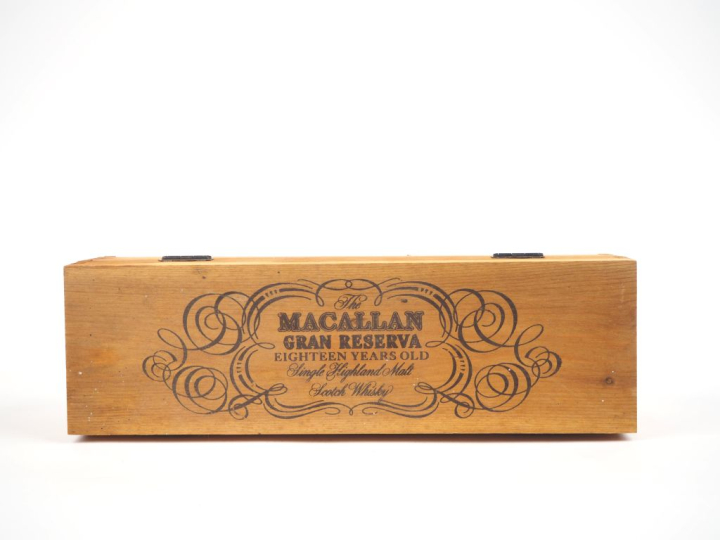 1 COFFRET THE MACALLAN GRAN RESERVA 18 ANS D'ÂGE 