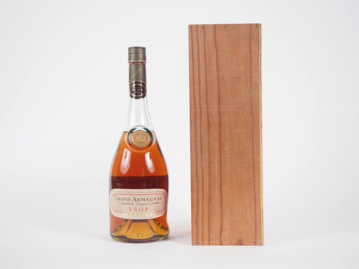 1 BOUTEILLE GRAND ARMAGNAC V.S.O.P JANNEAU - CBO 