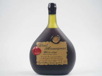Vente aux enchères 1 MAGNUM VIEIL ARMAGNAC 'HORS D'ÂGE' DELORD - ÉCRITURE MANUSCRITE SUR 