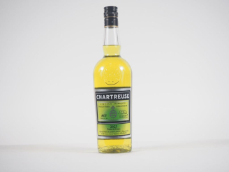 Vente aux enchères 1 BOUTEILLE CHARTREUSE JAUNE EPISCOPALE "FOUS DE CHARTREUSE" - 2023