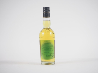 Vente aux enchères 1 BOUTEILLE (35 CL) CHARTREUSE JAUNE EPISCOPALE "FOUS DE CHARTREUSE" -