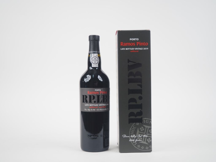 1 BOUTEILLE PORTO RAMOS PINTO RP.LB NON FILTRÉ - 2019 - COFFRET 