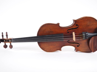 Vente aux enchères Violon fait en Allemagne portant l'étiquette apocryphe : Francesco Rug