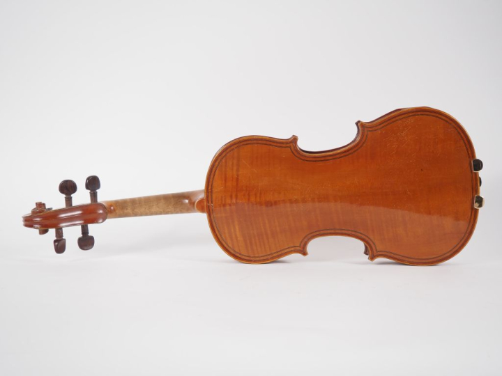Violon 3/4 fait à Mirecourt vers 1920 portant l'étiquette "GIO PAOLO M
