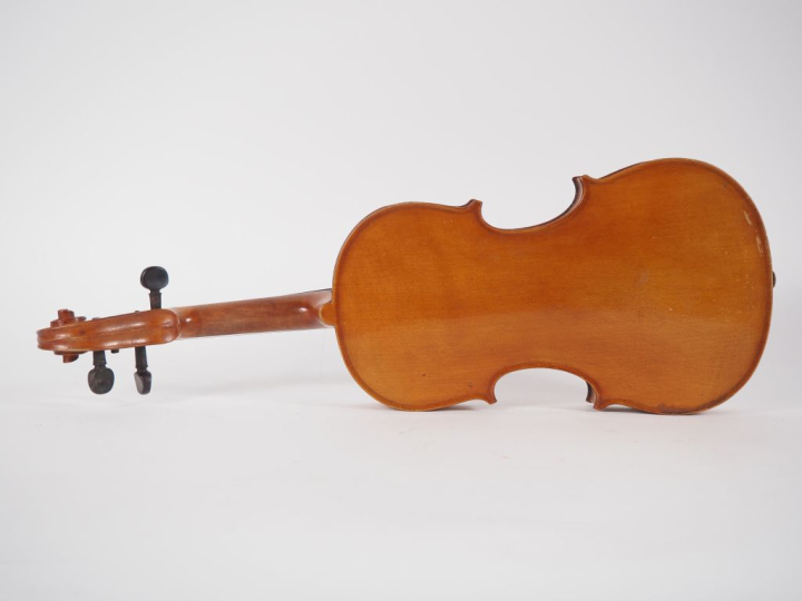 Violon 1/2 Medio Fino. Dim. 302 mm  (à monter, bon état) Expert : Atel