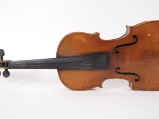 Vente aux enchères Violon d'étude fait en Allemagne fait vers 1930. Dim. 361 mm ( à monte