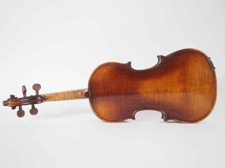 Vilon d'étude fait à Mirecourt vers 1900-1910. Dim. 359 mm ( à monter,