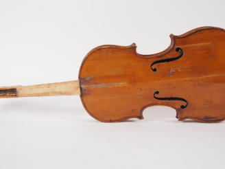 Vente aux enchères Violon baroque français baroque fait vers 1780. Dim. 359 mm (à restaur