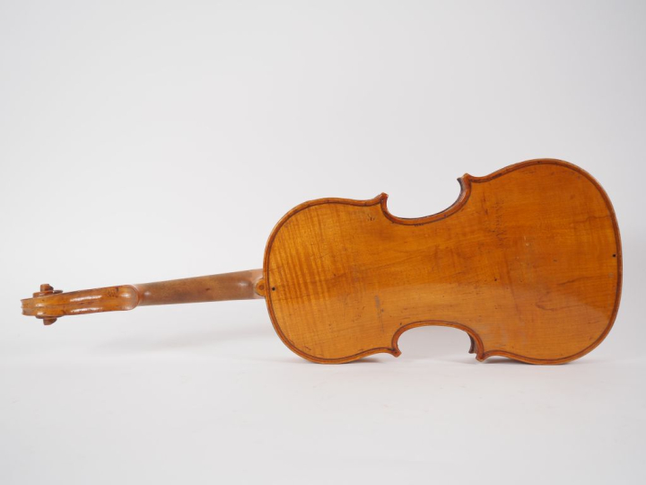 Violon baroque français baroque fait vers 1780. Dim. 359 mm (à restaur
