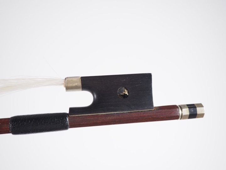 Archet d'étude de violon en bois exotique. Poids. 47 g Expert : Atelie