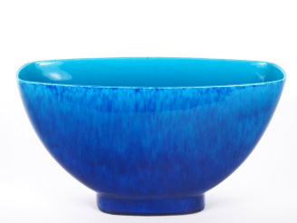 Vente aux enchères Paul MILLET à Sèvres. Coupe oblongue en céramique bleu persan flammé S