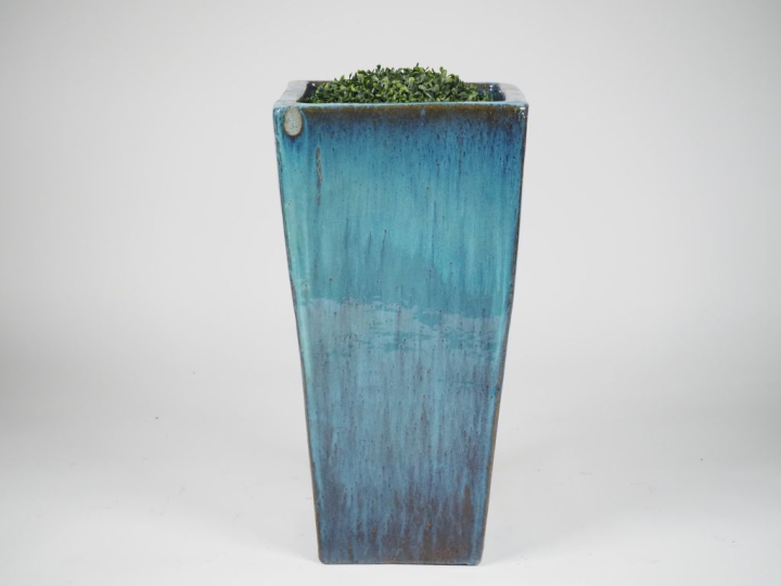 Grande jardinière en grès flammé bleu et brun.  Dim. 70 x 36 x 36 cm