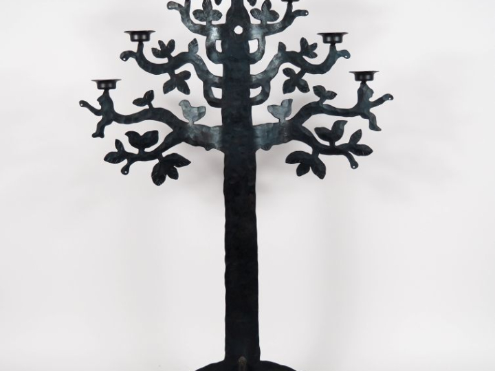BERTIL VALLIEN.  "Tree of life" Chandelier sur pied en fer éclairant à
