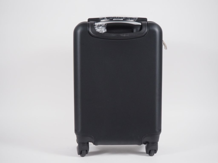 Richard ORLINSKI.  Enceinte et valise Kong Escape H. de la valise :  H