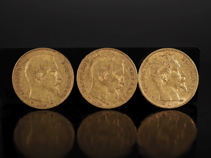 Trois pièces de 20 Francs or, Napoléon III Empereur, 1856-A (x2) et  1