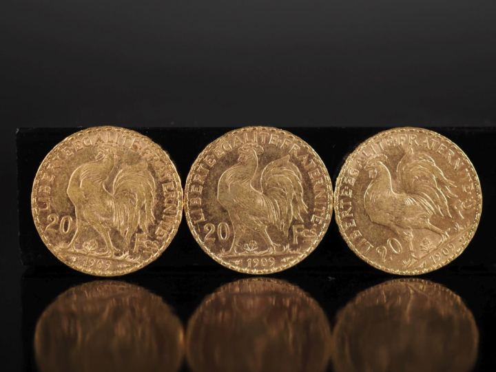 Trois pièces de 20 Francs or, République Française, 1909.  FRAIS ACHET
