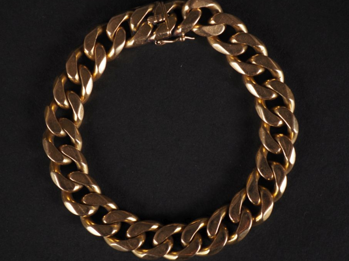 Bracelet souple en or jaune 750, poinçon tête de cheval, maille gourme