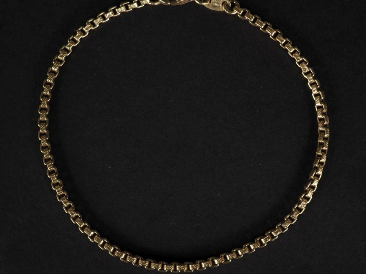 Bracelet souple en or jaune 750, maille venitienne.  Long. 18 cm Poids