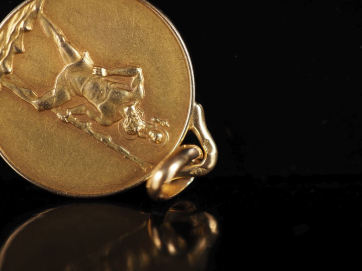 AMENGUAL Médaille religieuse en or jaune 750, figurant Saint Christoph