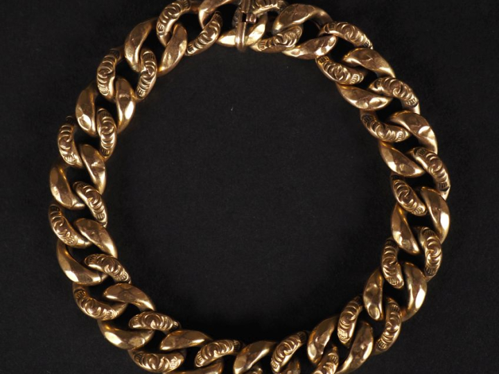 Bracelet souple en or jaune 750, maille gourmette. Larg. 0,9 cm  Long.