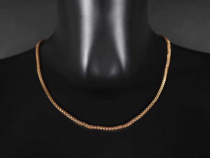 Collier souple en or jaune 750, maille dite tubogaz.  Long. 50,5 cm Po