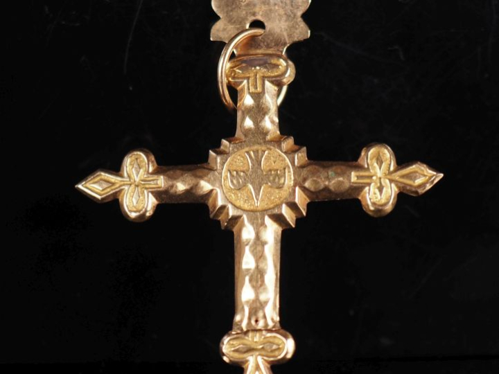 Pendentif en forme de croix en or jaune 585, à décor double faces de l