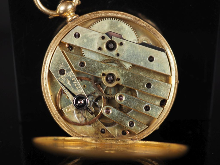 Montre de gousset Napoléon III en or jaune 750.  Cadran à chiffres rom