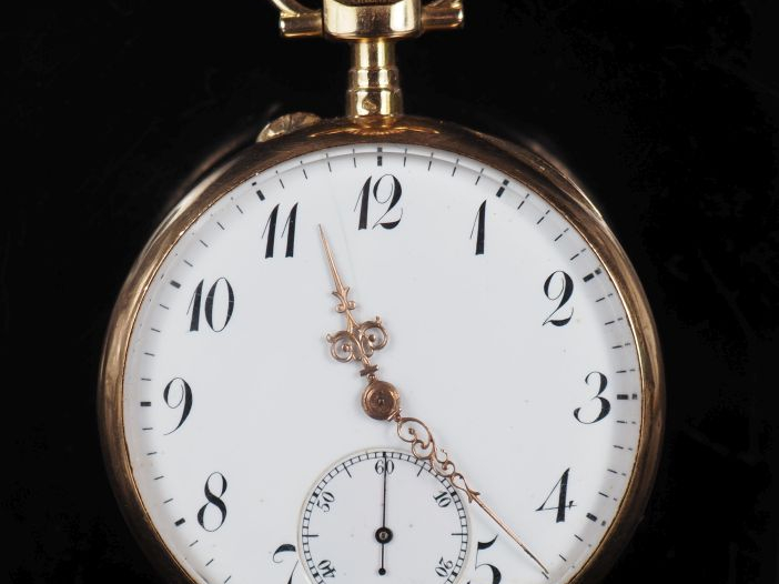 Montre de gousset Napoléon III en or jaune 750.  Cadran à chiffres ara