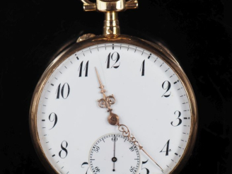 Vente aux enchères Montre de gousset Napoléon III en or jaune 750.  Cadran à chiffres ara