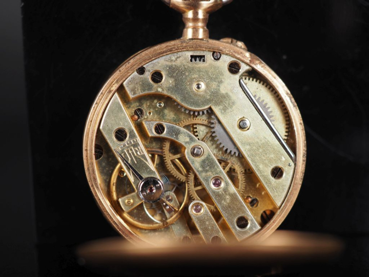 DUCROS REGUET Montre de gousset Napoléon III en or jaune 750.  Cadran 