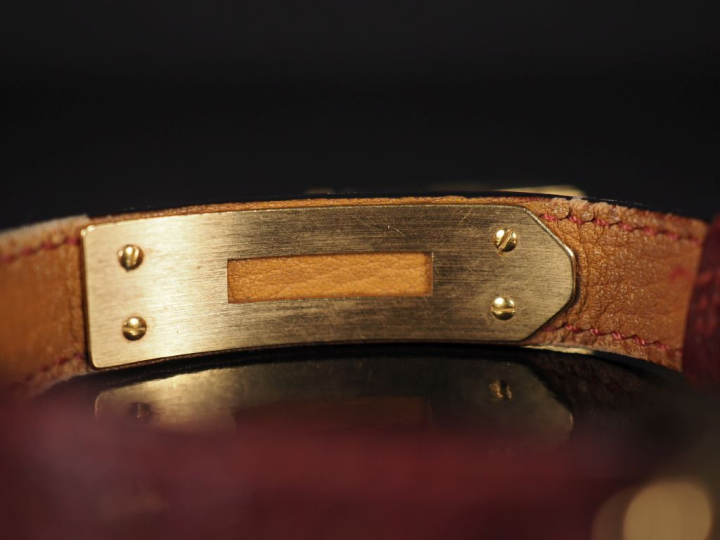 HERMES, Paris Numéro 671053 Montre bracelet de dame, modèle "Kelly". B
