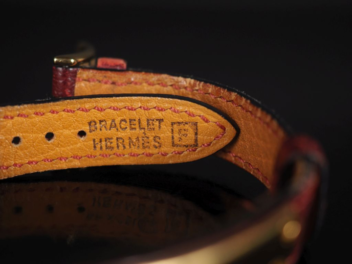 HERMES, Paris Numéro 671053 Montre bracelet de dame, modèle "Kelly". B