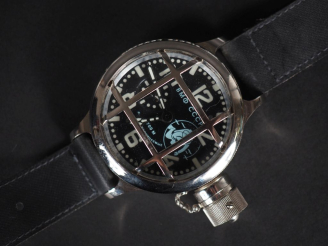 Vente aux enchères BM CCCP Numéro 1618 Montre de scaphandrier soviétique.  Boitier en mét