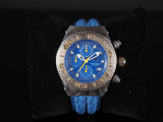 Vente aux enchères TECHNOMARINE, Yacht Montre bracelet de plongée.  Cadran à index, trois