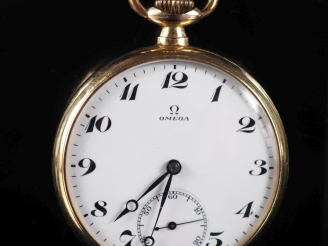 Vente aux enchères OMEGA Montre de gousset en plaqué or.  Cadran à chiffres arabes pour l