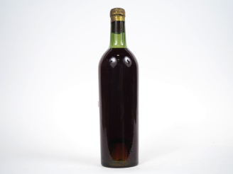 Vente aux enchères 1 BOUTEILLE CHÂTEAU D'YQUEM 1er CCS SAUTERNES - 1937 - LB/SE/CAPSULE S