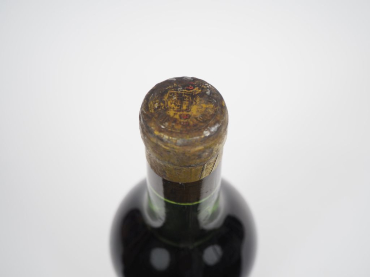 1 BOUTEILLE CHÂTEAU D'YQUEM 1er CCS SAUTERNES - 1937 - LB/SE/CAPSULE S