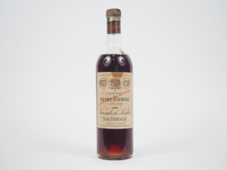 Vente aux enchères 1 BOUTEILLE CHÂTEAU RAYNE VIGNEAU 1er CC SAUTERNES - 1955 - MEP/ET 