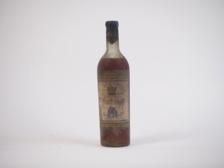 Vente aux enchères 1 VIEILLE BOUTEILLE AGNEAU BLANC "SELECTION ROTHSCHILD" SAUTERNES - NM