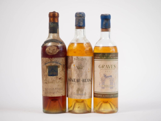 Vente aux enchères 3 VIEILLES BOUTEILLES : 1 AGNEAU BLANC 'SELECTION ROTHSCHILD' 194? MEP