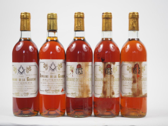 Vente aux enchères 5 BOUTEILLES DOMAINE DE LA GAUCHE CRÈME DE TÊTE SAUTERNES : 2 DE 1986 