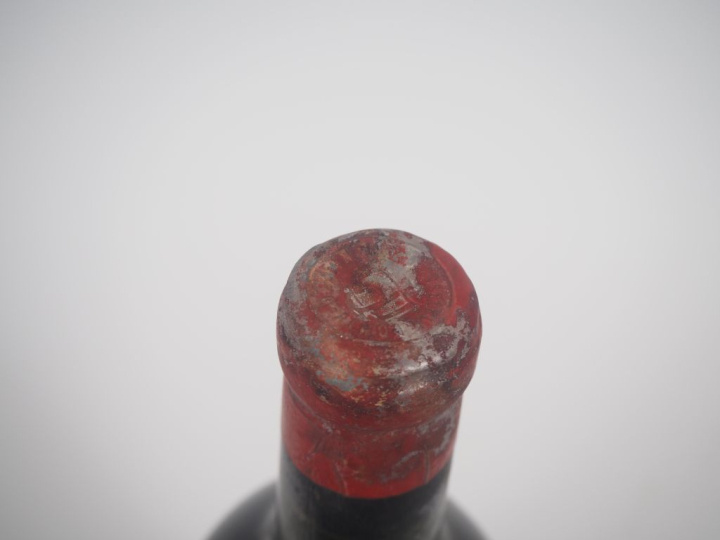 1 BOUTEILLE CHÂTEAU GRAND CORBIN ST ÉMILION - 1950 - HEP/CAPSULE ABIMÉ