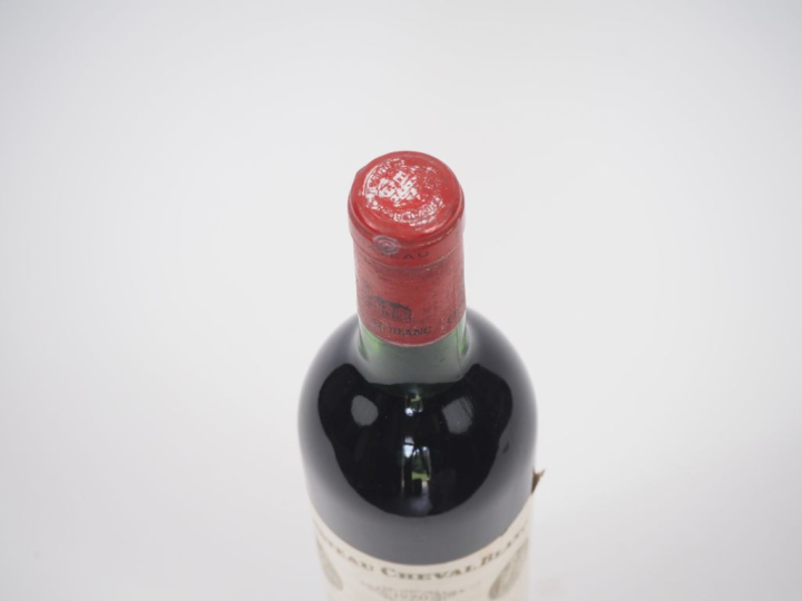 1 BOUTEILLE CHÂTEAU CHEVAL BLANC 1er GCC ST ÉMILION - 1970 - BG/ÉTIQUE