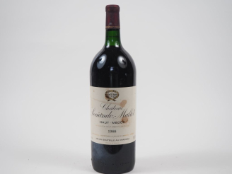 Vente aux enchères 1 MAGNUM CHÂTEAU SOCIANDO MALET HAUT MÉDOC - 1988 - BG/ET